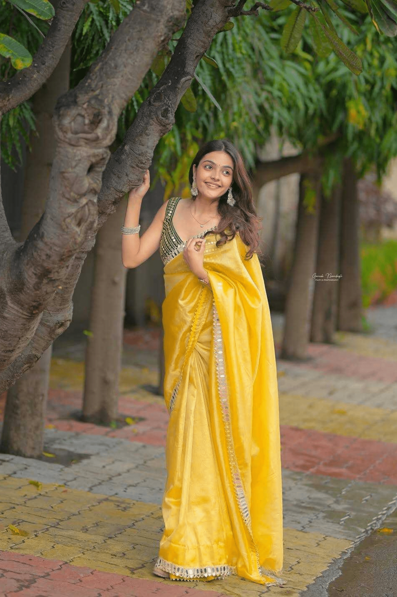 Pure Fandi Satin Silk Saree with Real Mirror Work & Embroidered Blouse - kavyo.in