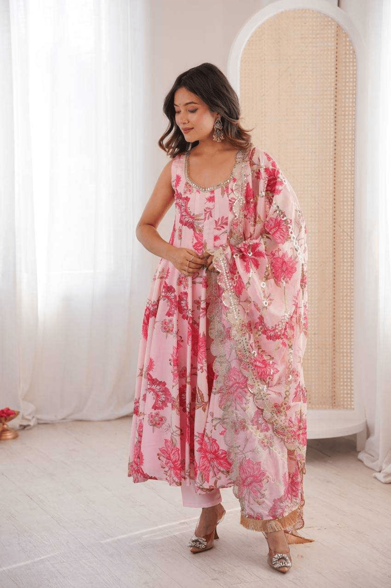 Pure Muslin Floral Print Kali - Cut Gown Set with Organza Dupatta - kavyo.in