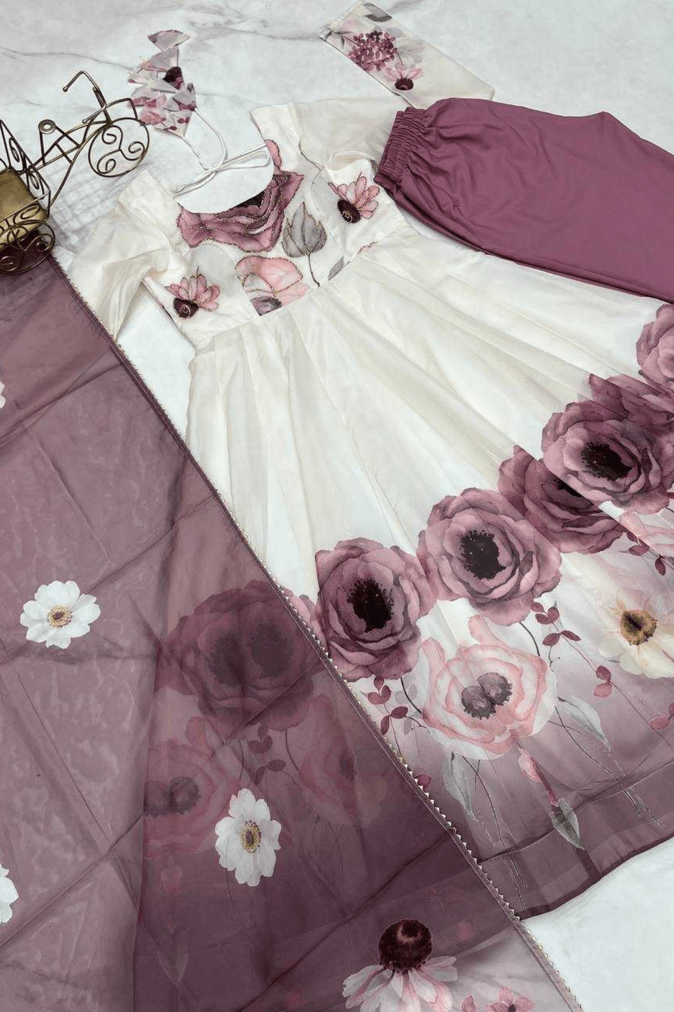 Lavender Purple Organza Silk Handwork Anarkali Gown Set - kavyo.in