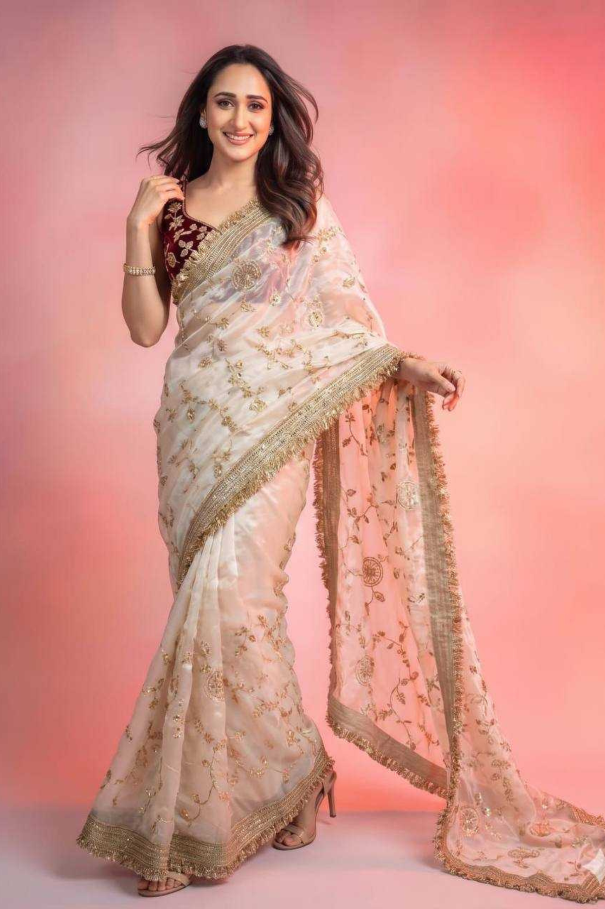 Roseate Radiance Luxe Saree