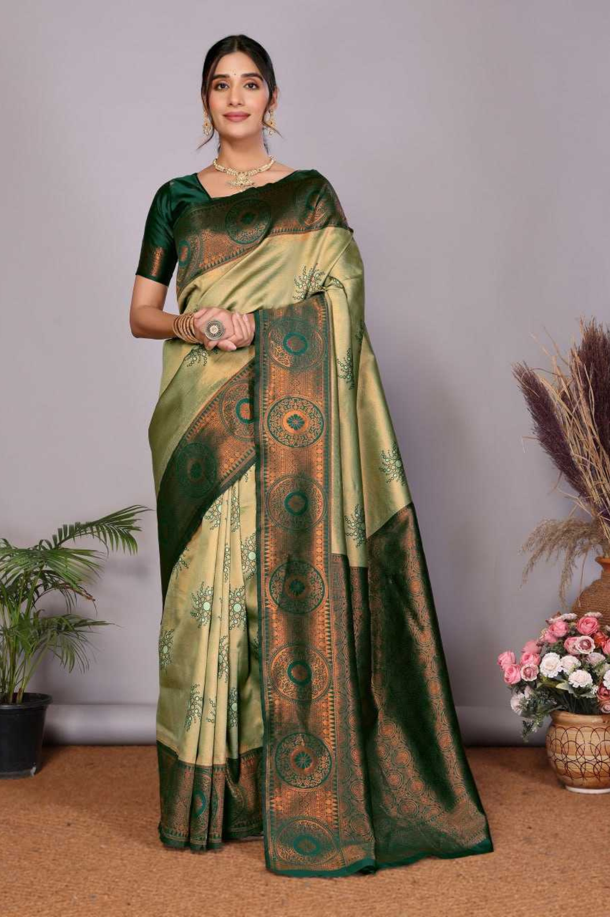 Medallion Banarasi Soft Silk Large Buti Zari Woven Saree