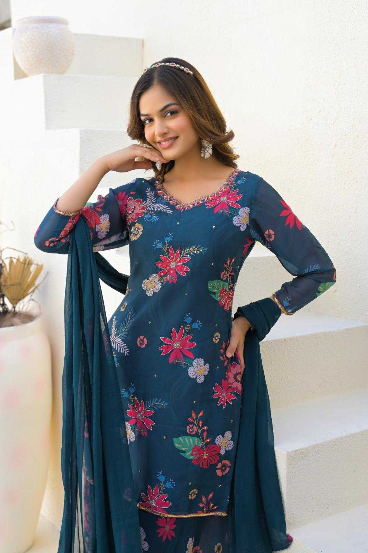 Ahana Floral Georgette Kurti Pant Set with Chiffon Dupatta