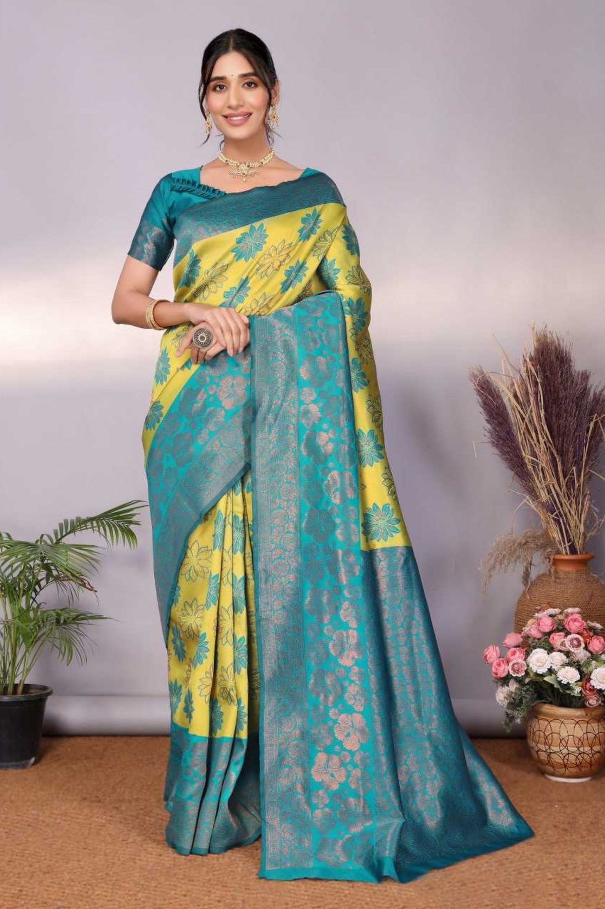 Floral Banarasi Soft Silk All-Over Zari Floral Woven Saree