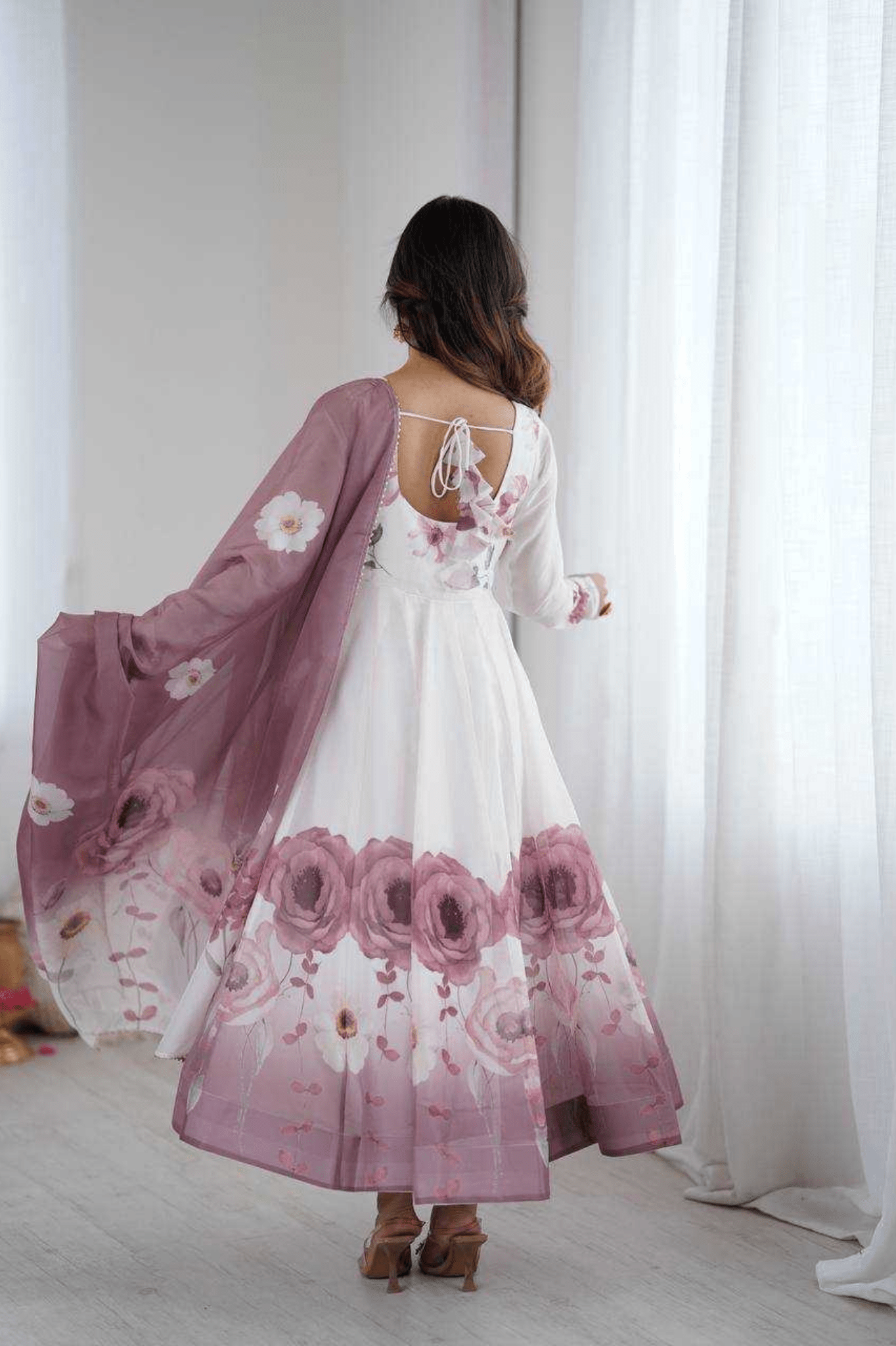 Lavender Purple Organza Silk Handwork Anarkali Gown Set - kavyo.in