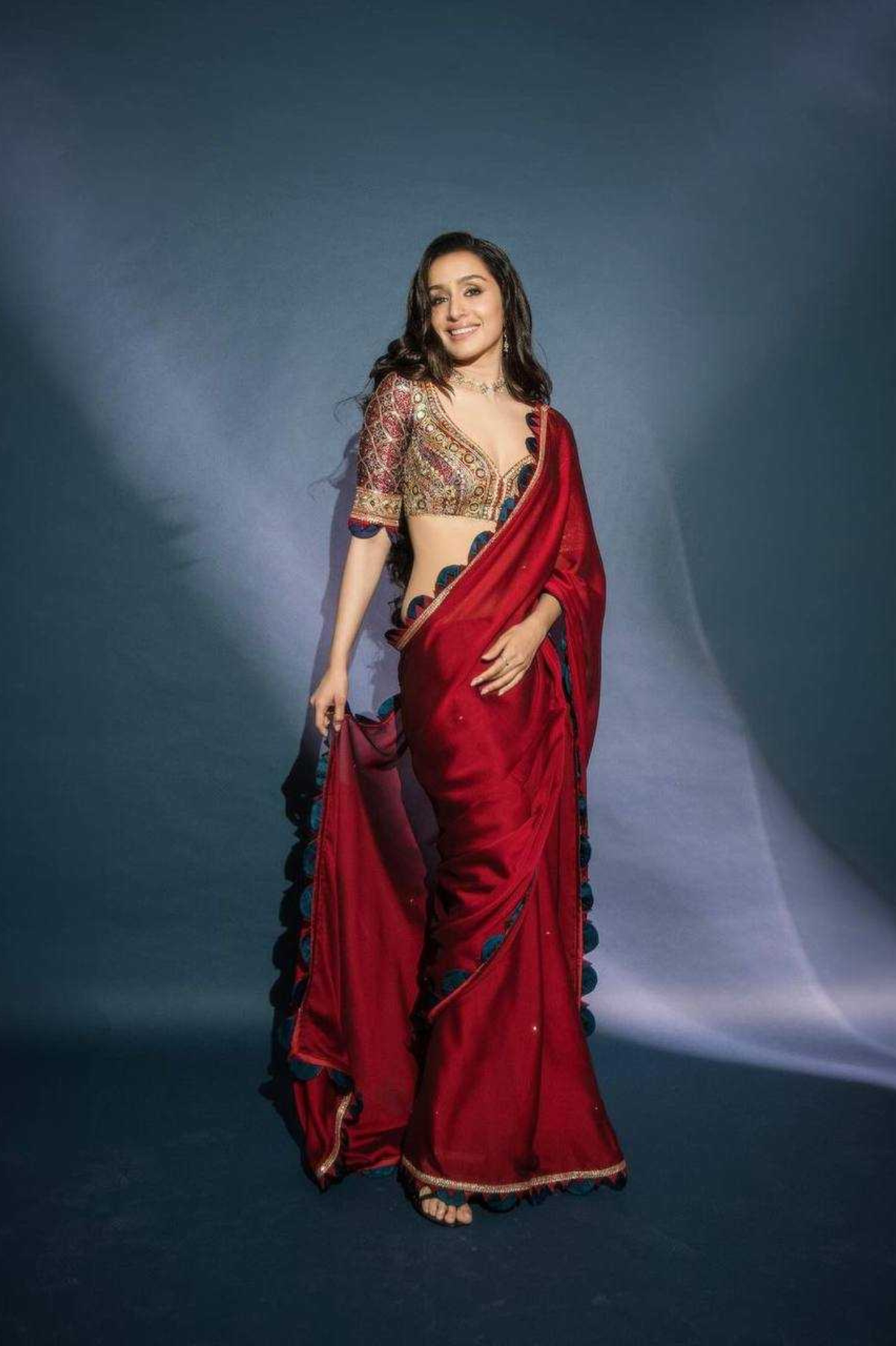 Shraddha Inspired Blooming Rangoli Silk Saree with Pearl Moti & Cutwork Detailing