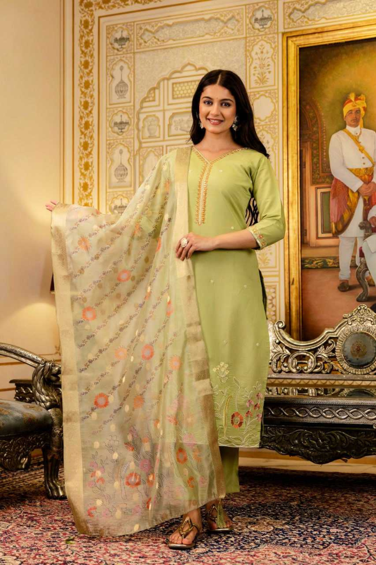Mint Aura Embroidered Viscose Shimmer Kurta Pant Dupatta Set