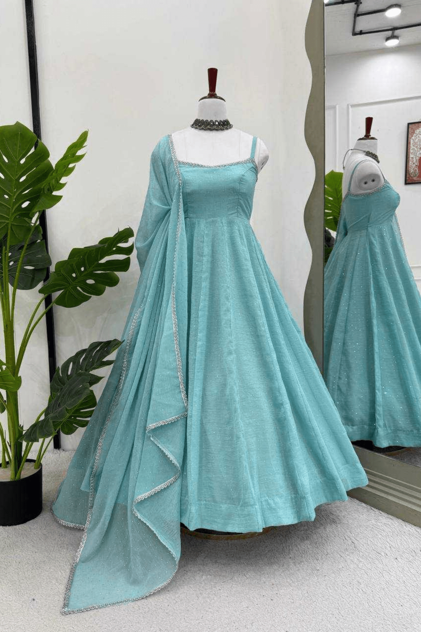Sea Green Shimmer Crunch Silk Anarkali Set - kavyo.in