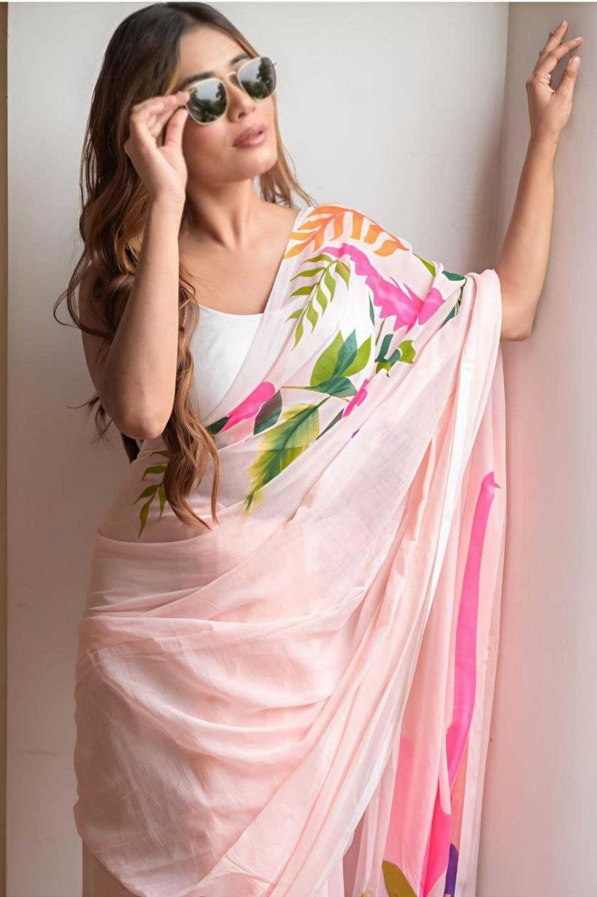 Elegant Plain Linen Digital Print Saree