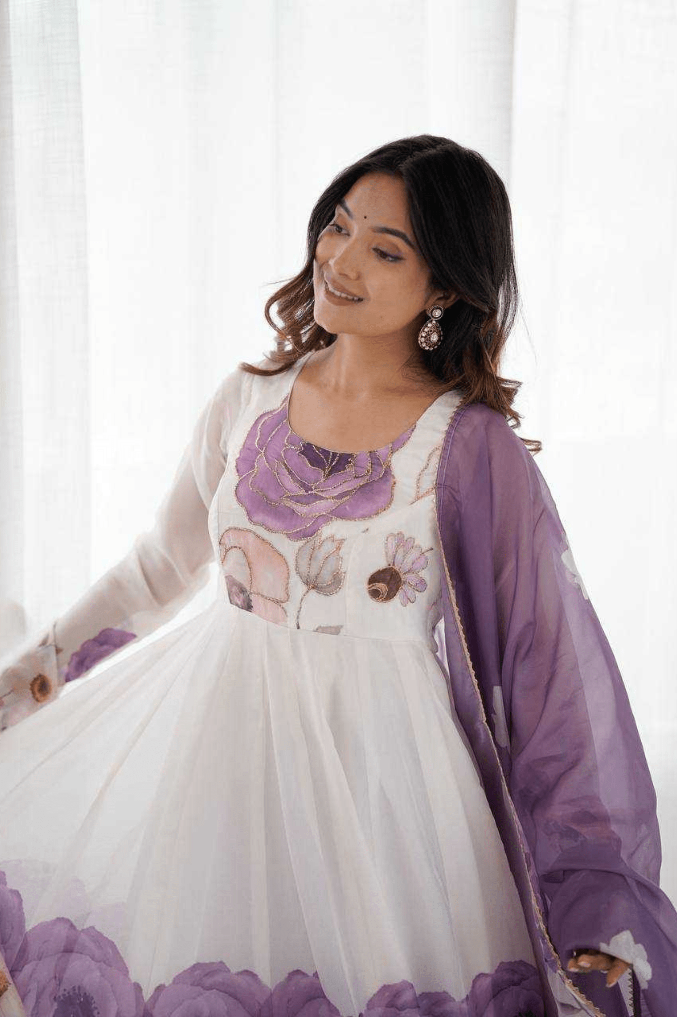 Timeless Onion Pink Floral Printed Organza Silk Anarkali Suit Set - kavyo.in