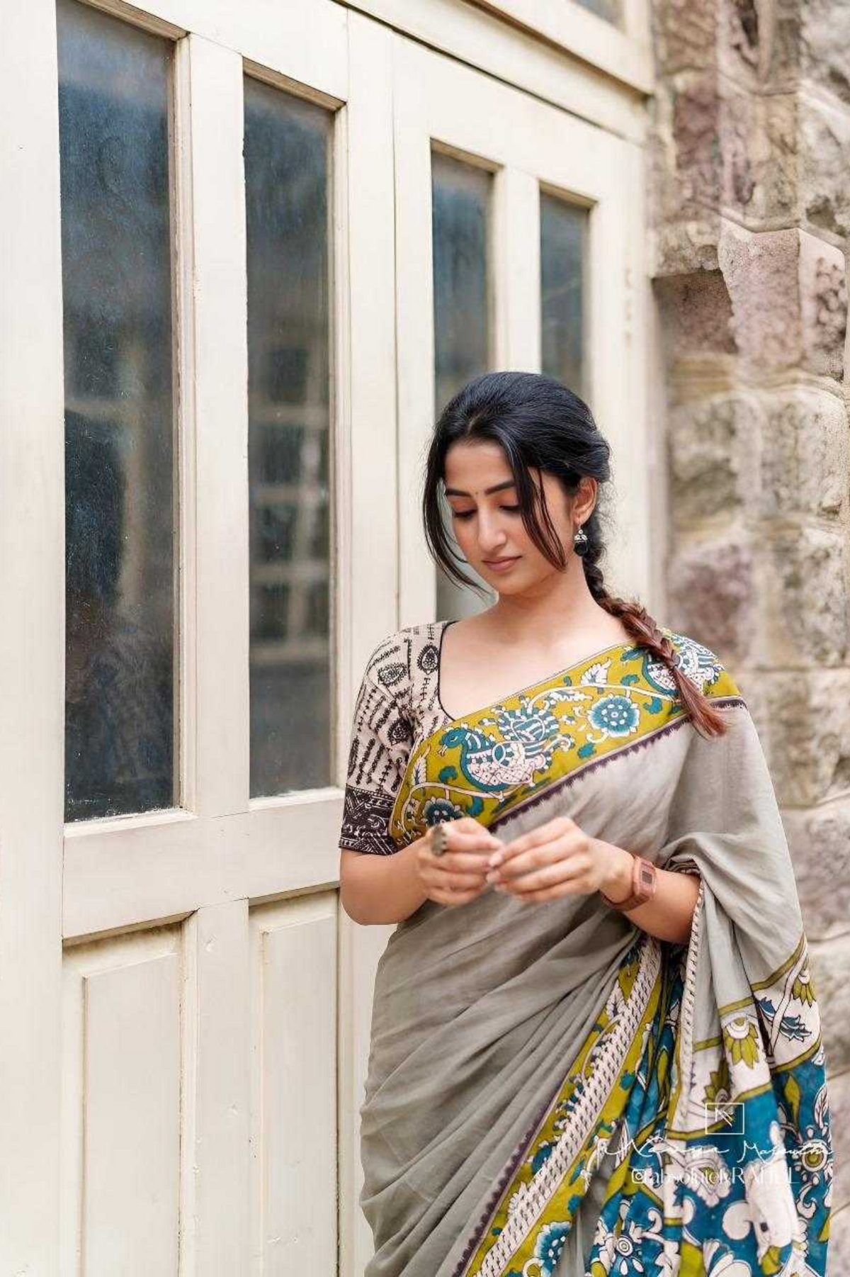 Pure Linen Cotton Saree with Digital Floral Print & Handmade Zalar